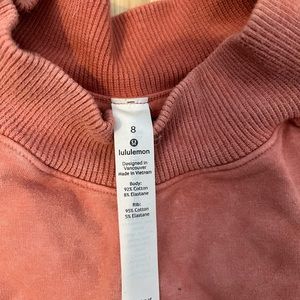 Lululemon sweatshirt